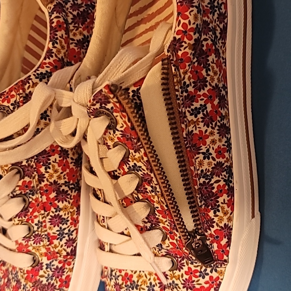 Taos Footwear Women's Floral Sneakers - Red and Yellow - Picture 4 of 7